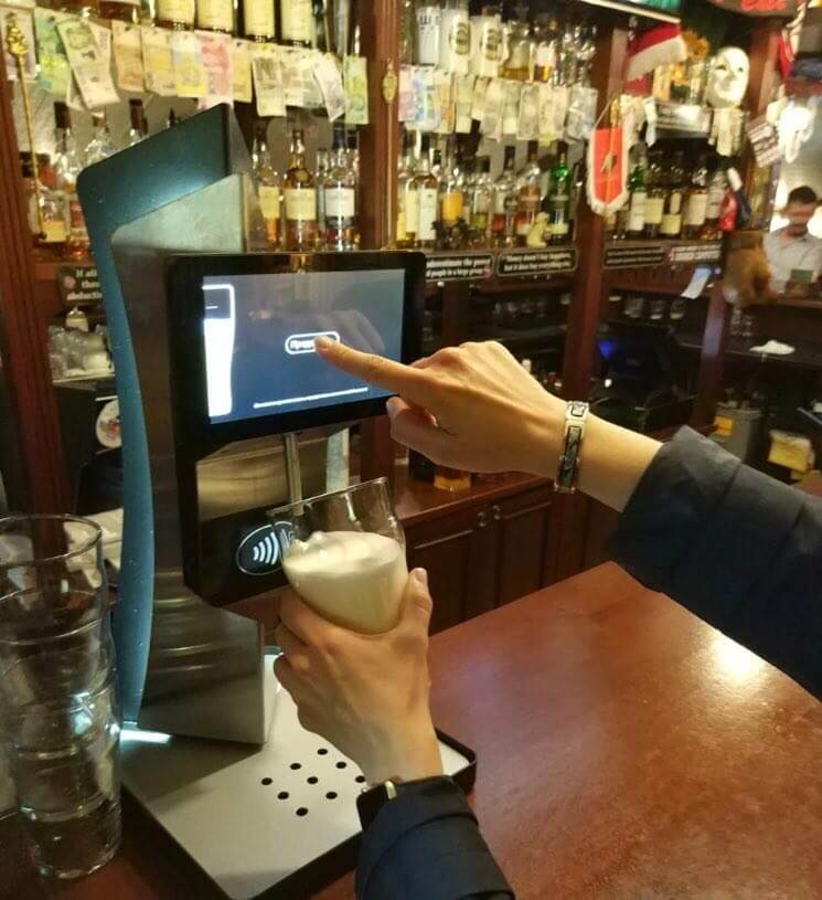 Пивной кран с бесконтактной оплатой