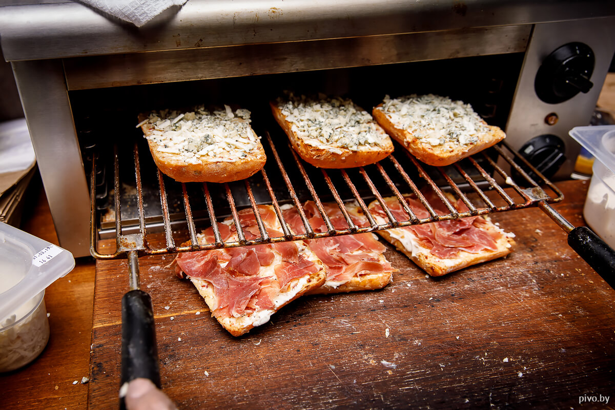 Фуд-пейринг в баре «Чапскі»