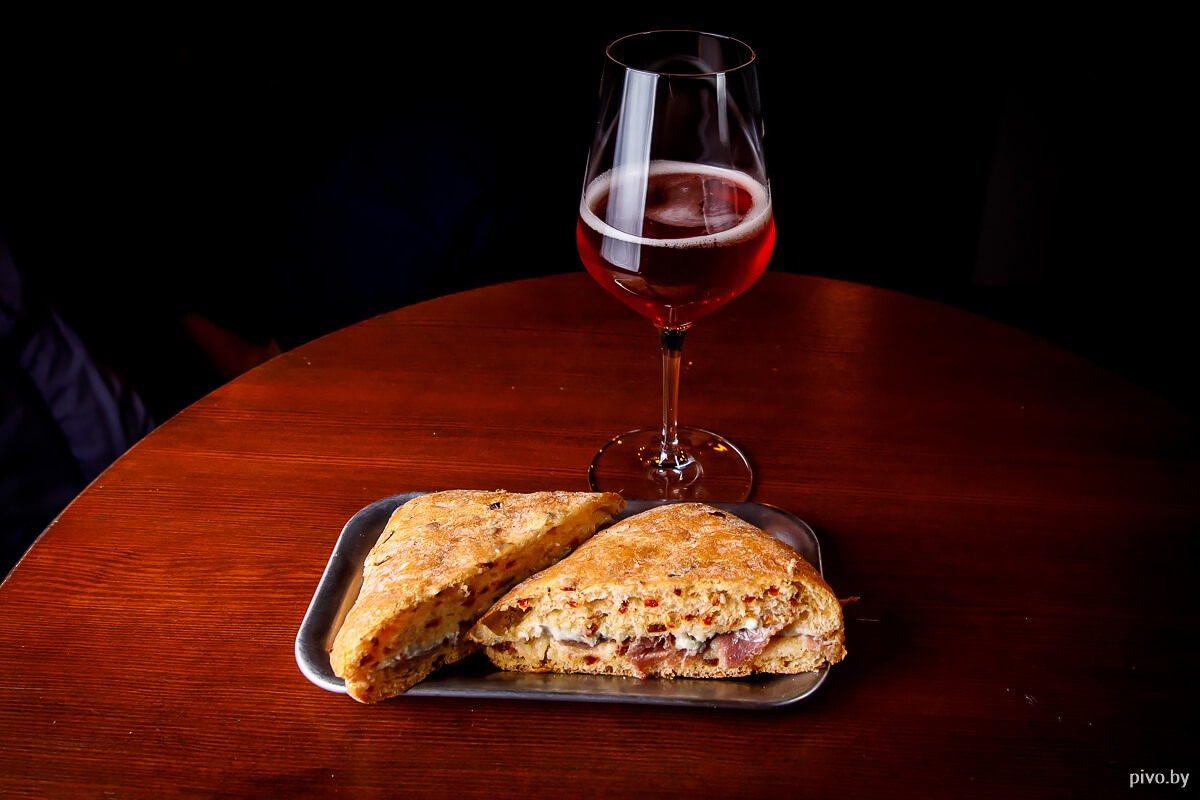 Фуд-пейринг в баре «Чапскі»