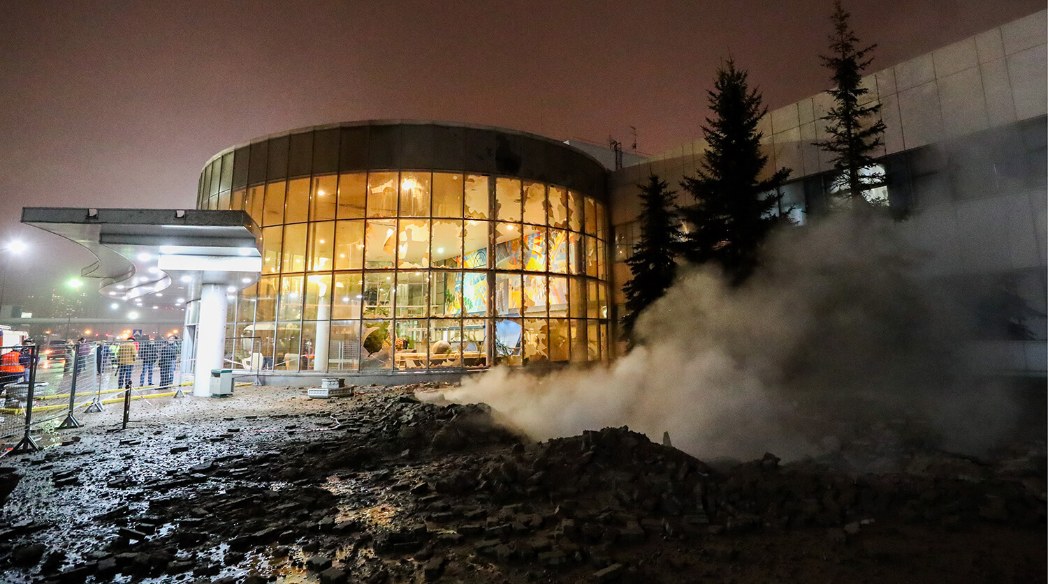 Прорыв паропровода на заводе Балтика